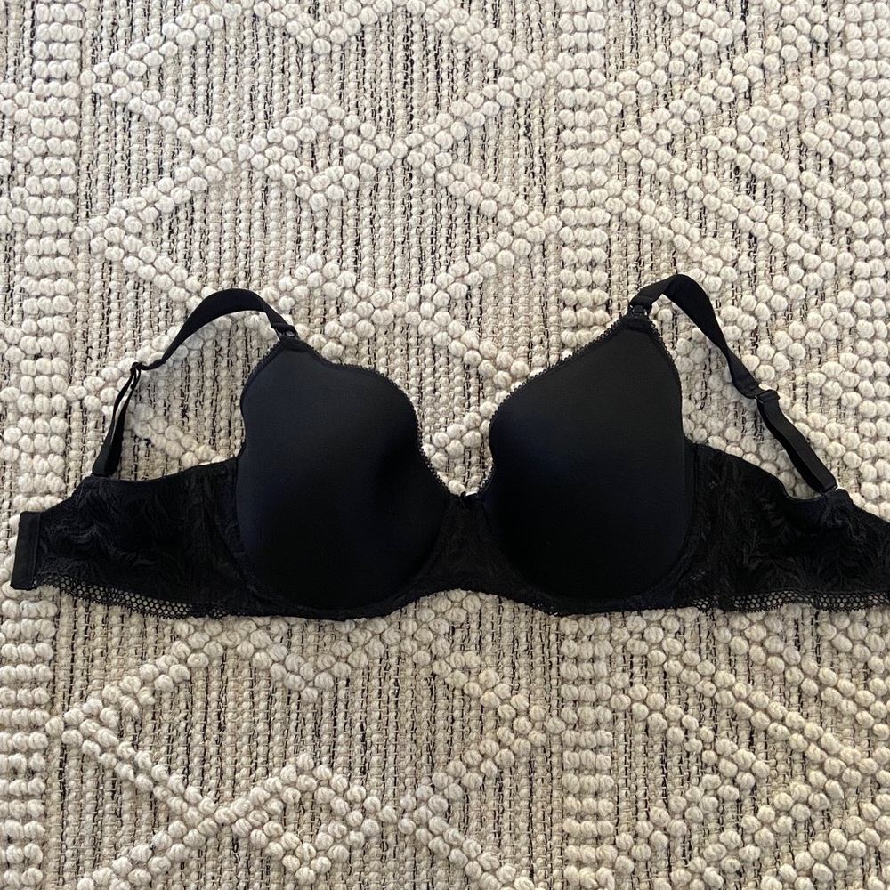 Black Lace Nursing Bra - 36G - like NEW!